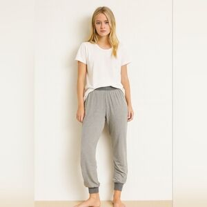 Missguided gray high-waisted lightweight soft lounge pants with pockets, size 4